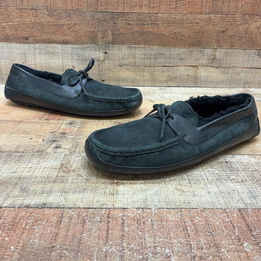UGG Slippers Mens Size 12 45.5 Black Suede Shearling Lined Moccasin Shoes